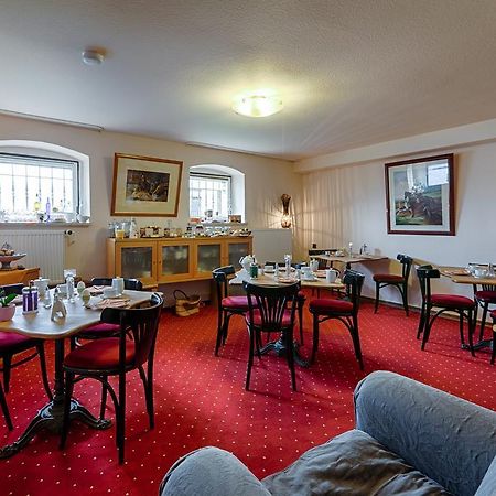 Hotel Dallgow Bagian luar foto