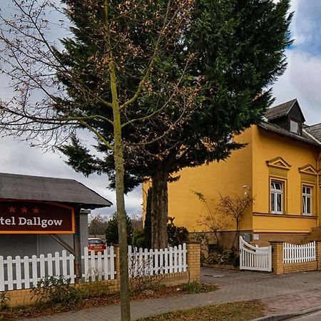 Hotel Dallgow Bagian luar foto