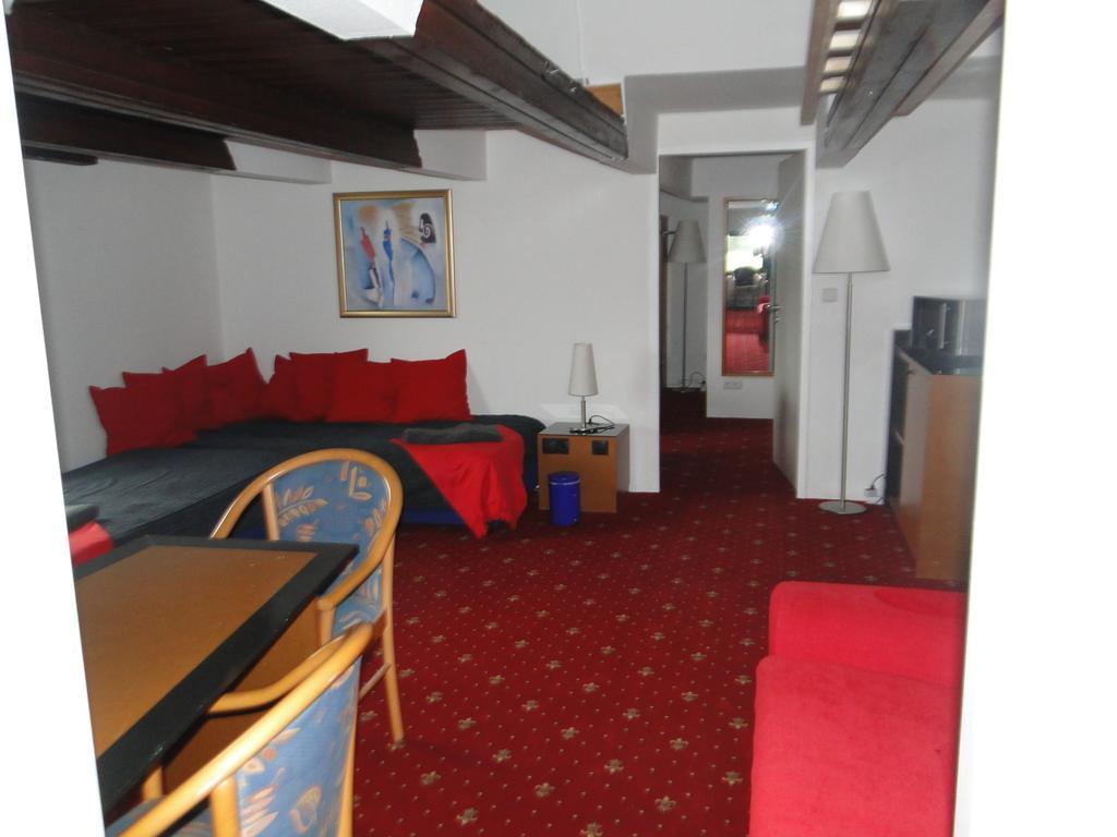 Hotel Dallgow Ruang foto