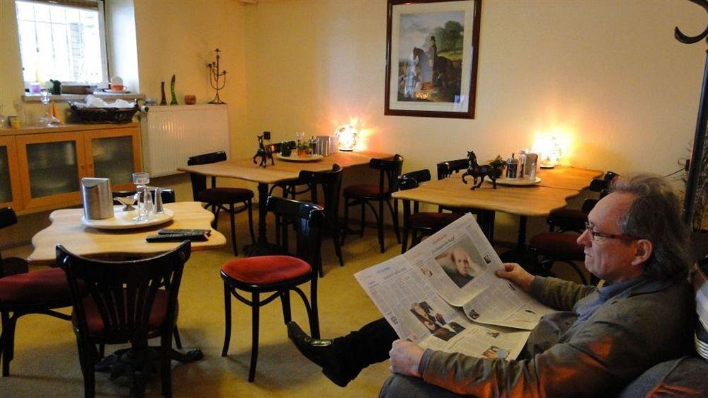 Hotel Dallgow Bagian luar foto