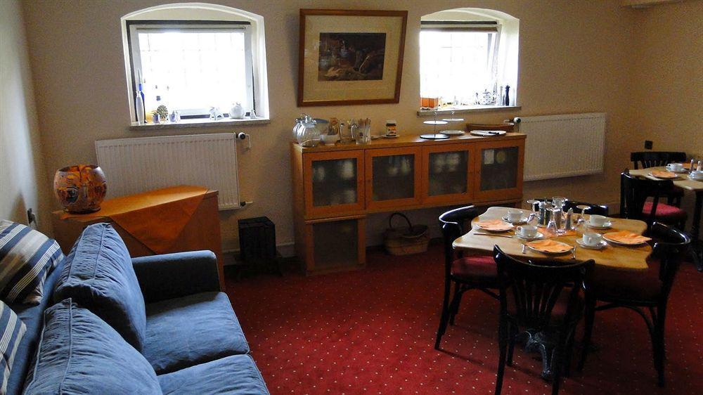 Hotel Dallgow Bagian luar foto