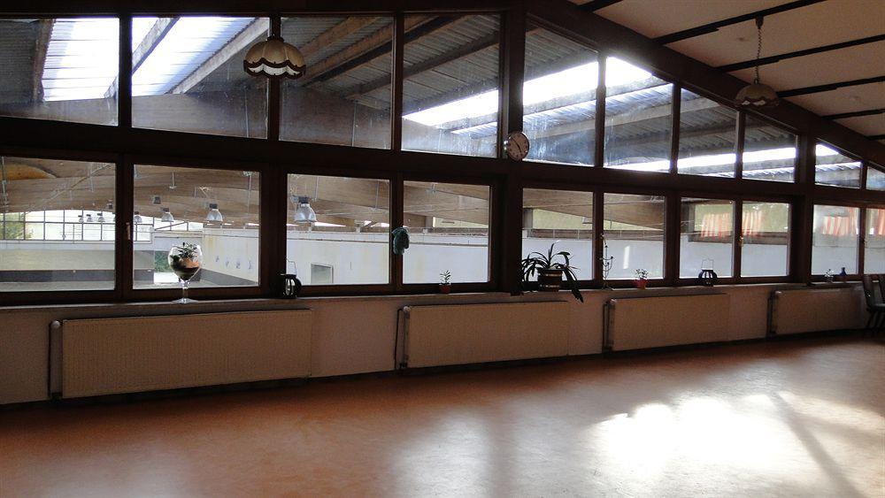 Hotel Dallgow Bagian luar foto