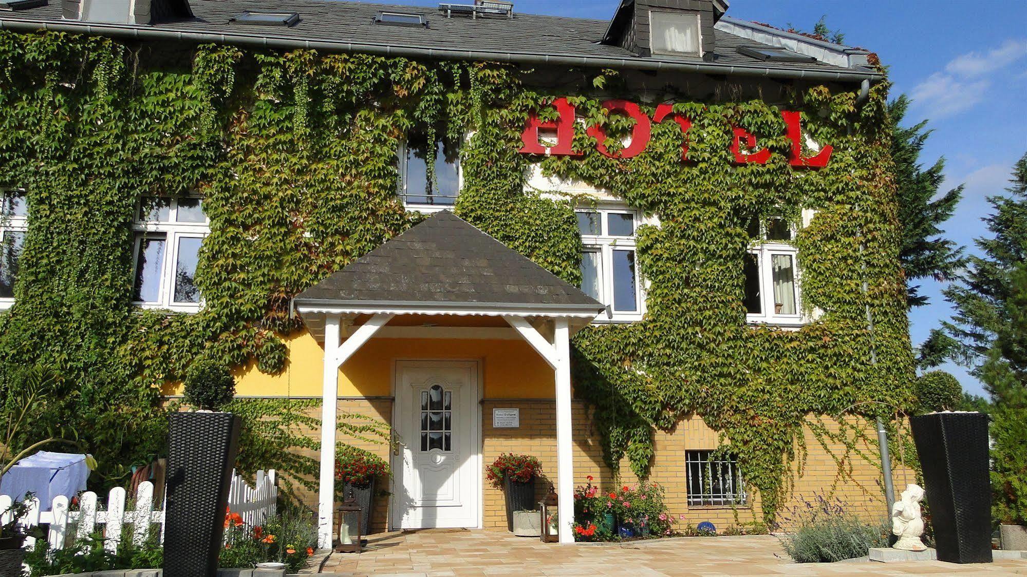 Hotel Dallgow Bagian luar foto
